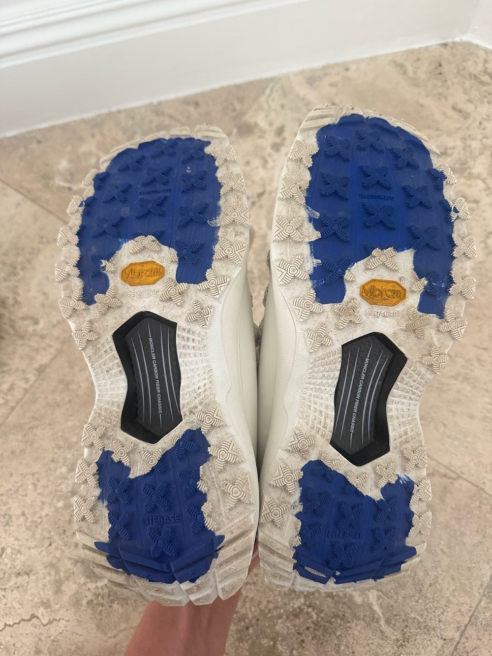 Moncler x GORTEX Low-Top Logo Sneakers in Off-White - Picture 2 of 3